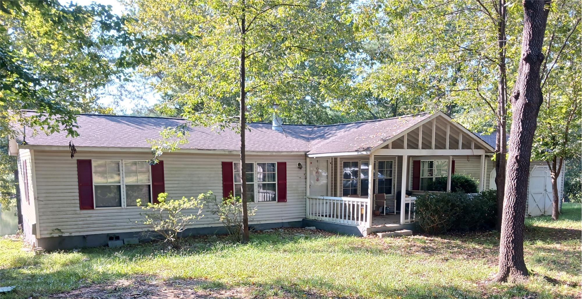 , Kershaw, SC 29130 By James E