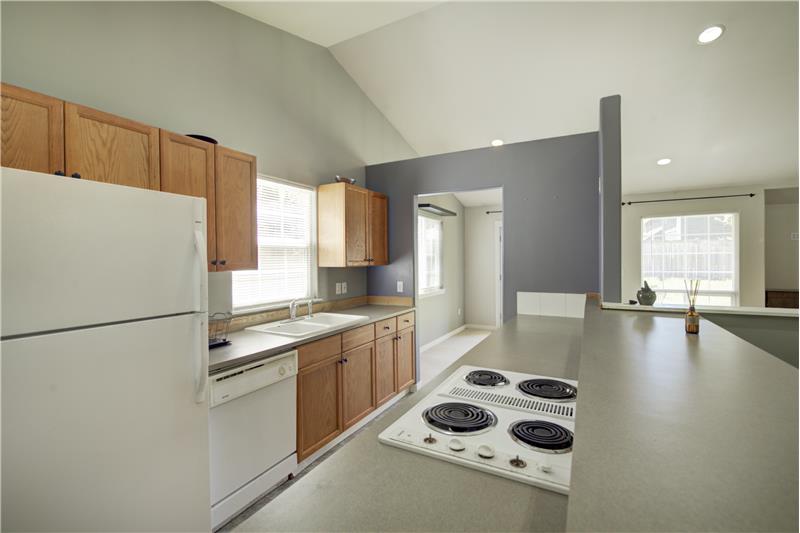 Cooktop w/separate under counter oven