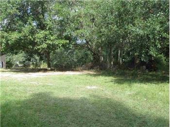 Primary listing photos for listing ID 598206