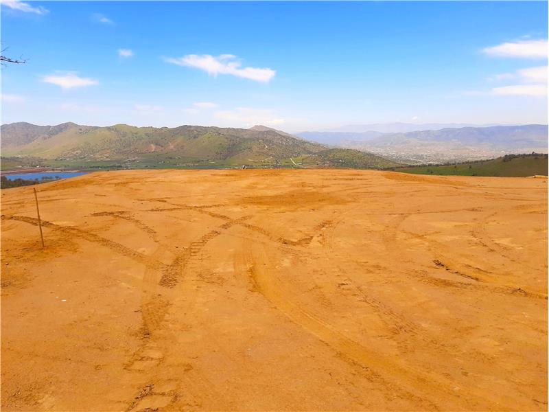 55' X 35' prepped building pad offering jaw-dropping, unobstructed views over Brite Lake & the rolling Tehachapi mountains.