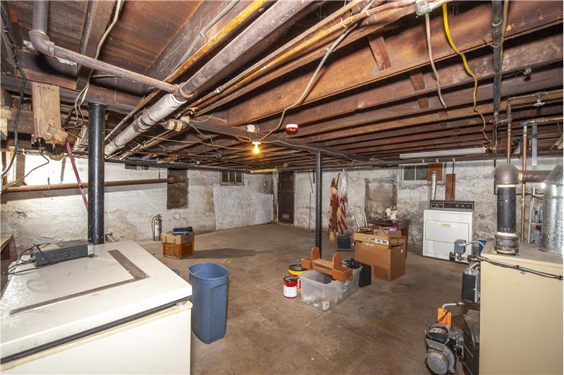 1 Aberdeen - Basement 