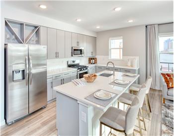 Primary listing photos for listing ID 629595