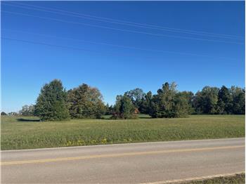 Primary listing photos for listing ID 642987