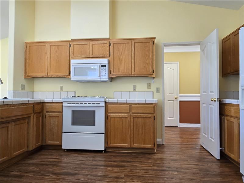 Thoughtful buyers will appreciate the transparency offered through the available home inspection report & clean pest findings.