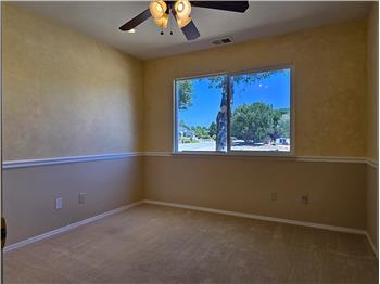 A flexible space that transitions easily between office, studio, or guest use.