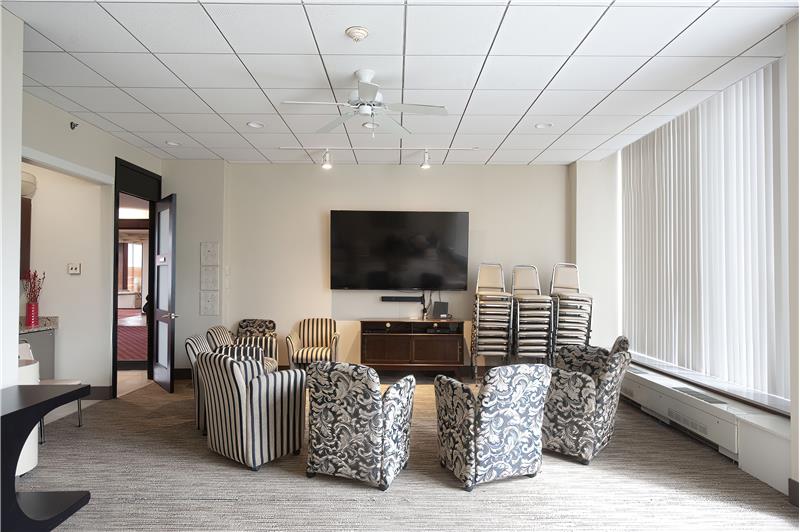 1001 City Ave E1010 - Common area 
