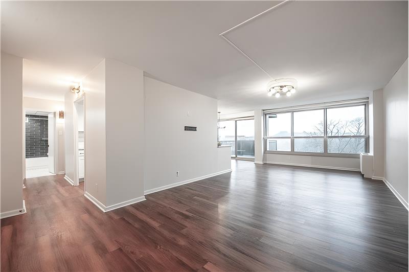 1001 City Ave E1010 - Living and Dining Room 