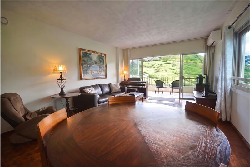 Living and Dining Area