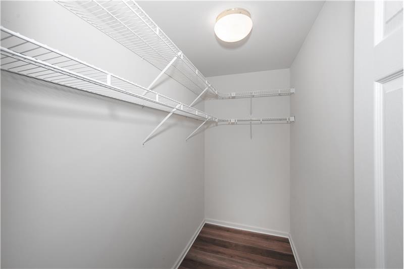 1003 Horsehoe - Walk in closet