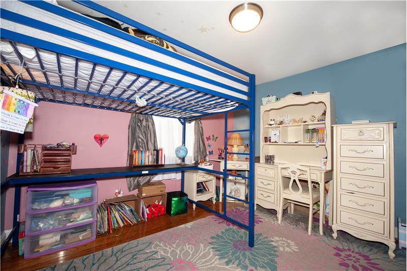 1009 N Forrest Avenue, Norristown