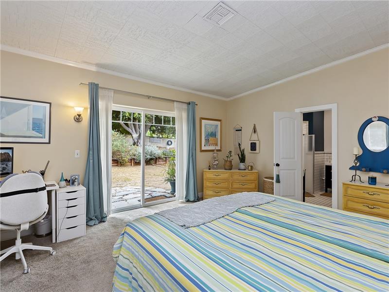 Master Bedroom with ensuite bath and walk-in closet