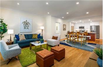 Primary listing photos for listing ID 647668