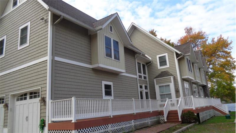 Side Wrap Around Deck