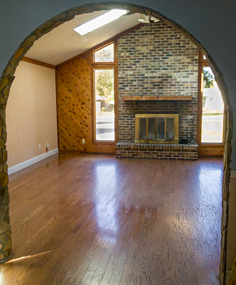 Living Room/Fire Place
