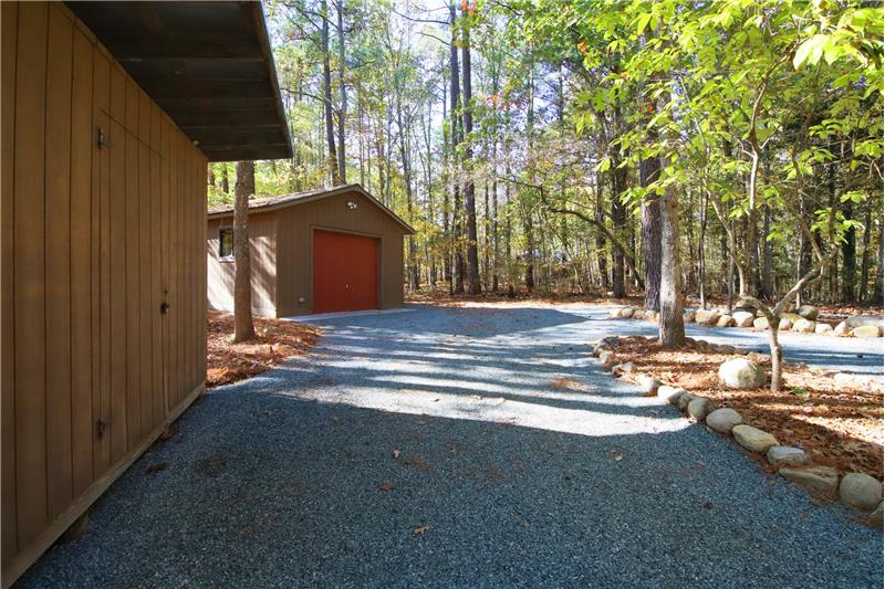 Detached 24x16 Garage/Workshop