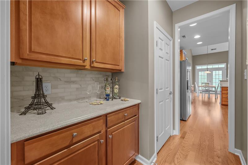 Butler's pantry great for entertaining and additional storage