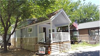 Primary listing photos for listing ID 523480