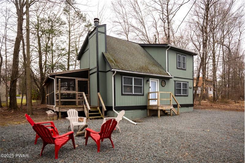 Front Exterior of Home 