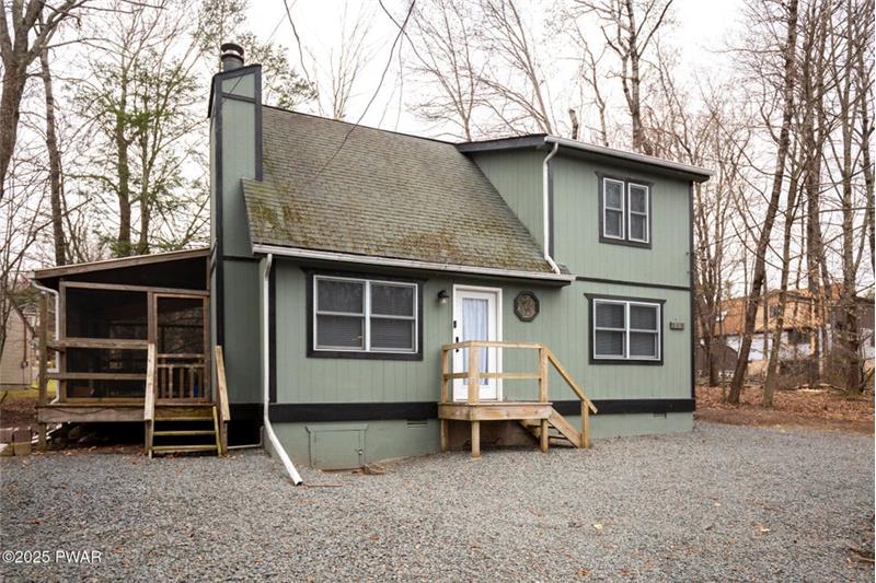 Front Exterior of Home 