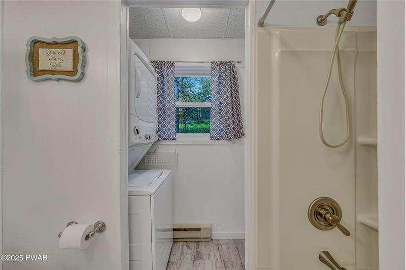 Full Bath with Laundry