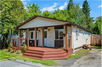 103 Ottawa Street, Limoges, ON