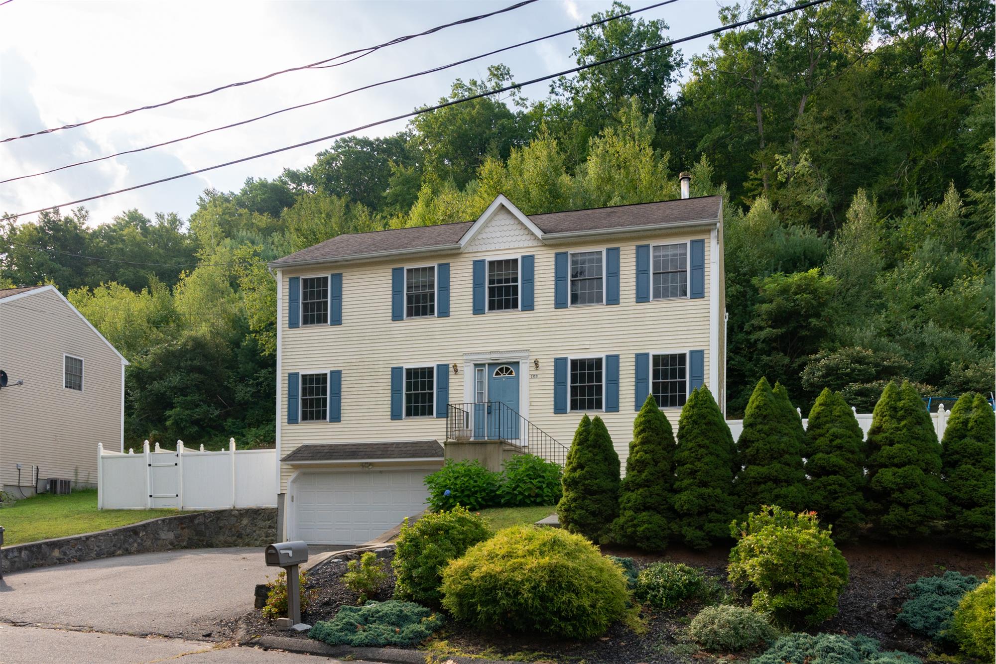 103 Trout Brook Dr, Naugatuck, CT 06770 MLS 170329863 By Eric