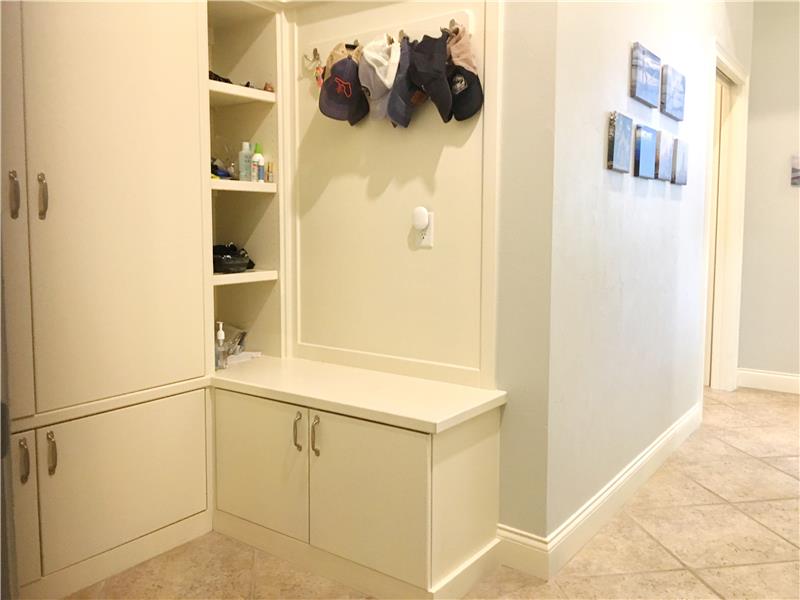 Storage Station
