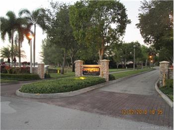 Primary listing photos for listing ID 560604