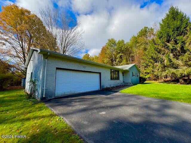 Attached Garage