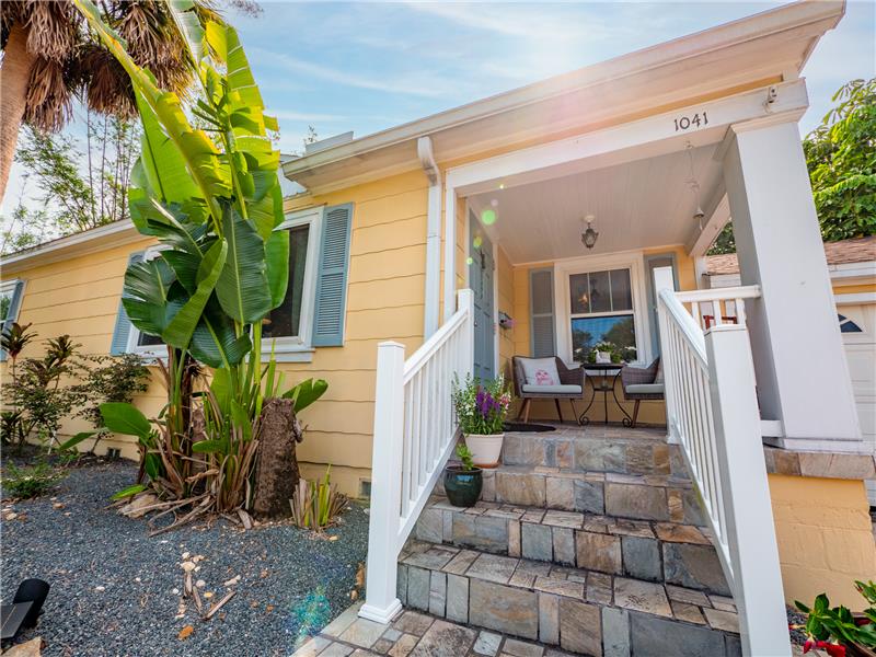 Front of House/Porch View