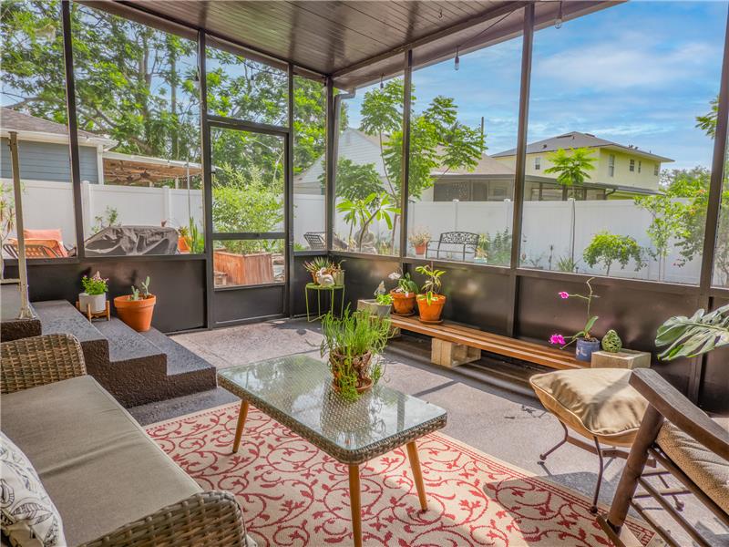 Screened-In Lanai