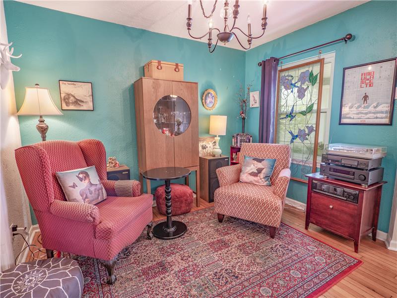 Sitting Room/Office/Flex Room