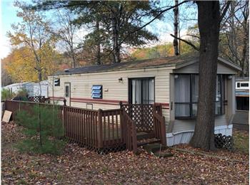 Primary listing photos for listing ID 555417