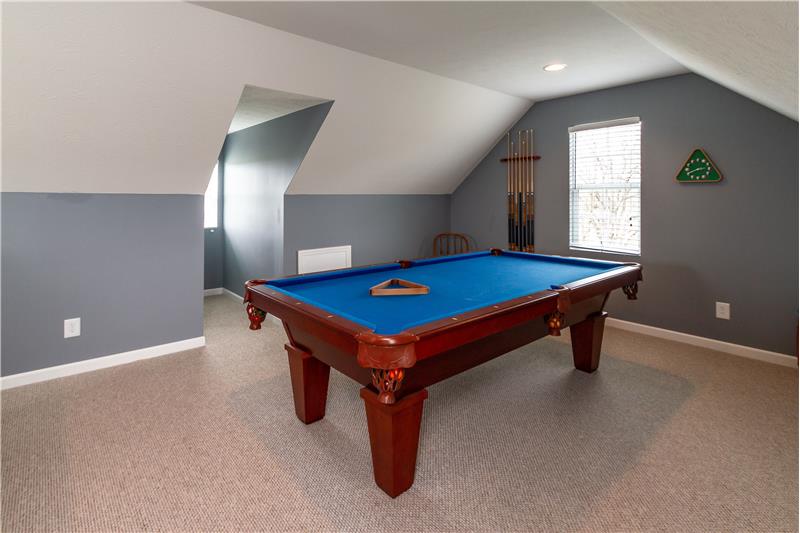 Room for pool table on the 3rd level.