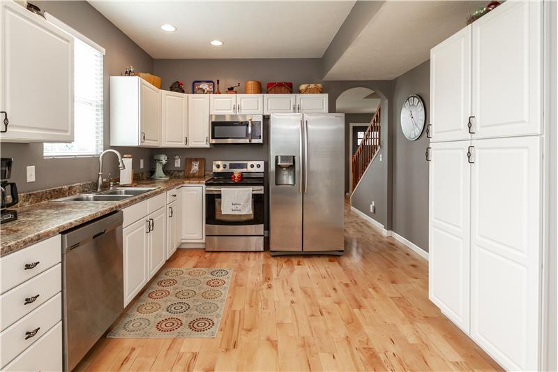 Sunny kitchen with all SS appliances included.