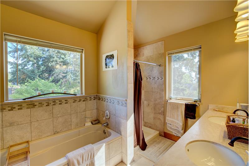 Master bath w/Shower and separate tub, dual sinks