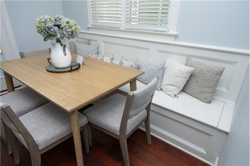 Breakfast Room