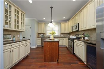 Kitchen With Center Island