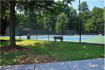 Tennis & Pickleball