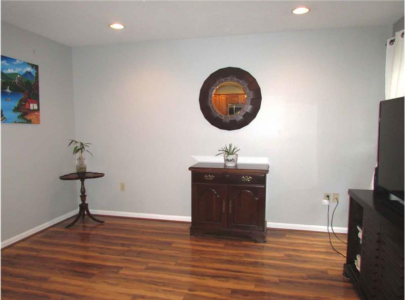 Dining room/family room