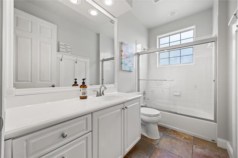 Bath adjacent to Bedroom 4