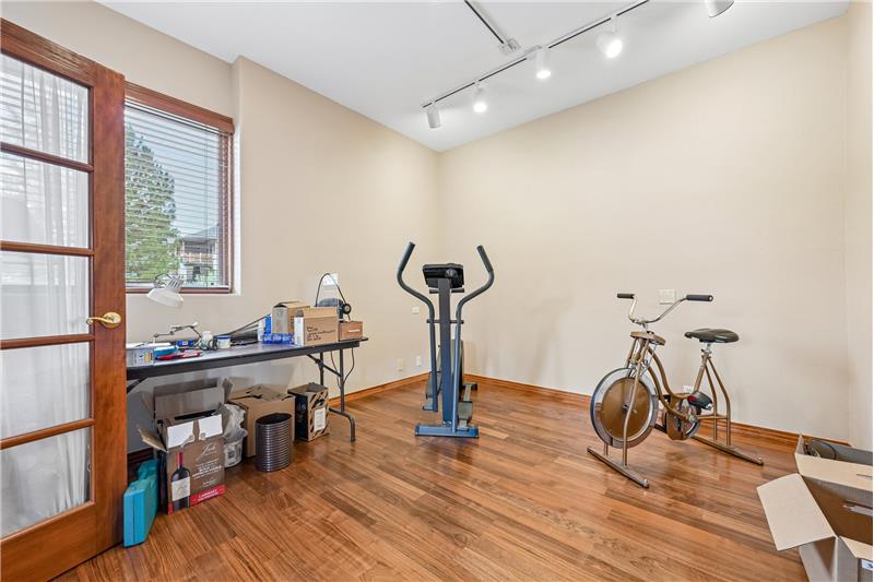 Bonus room with hardwood floor 