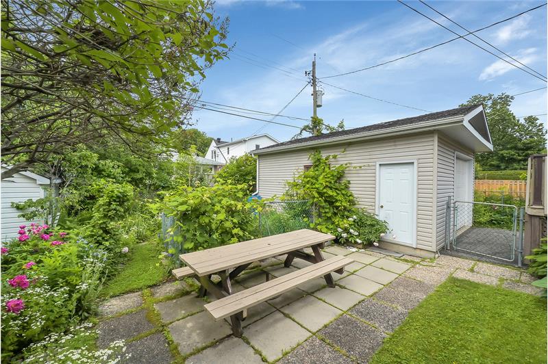 
                            Property Image 37