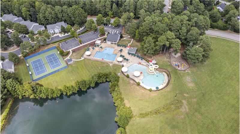 Holly Glen Amenities
