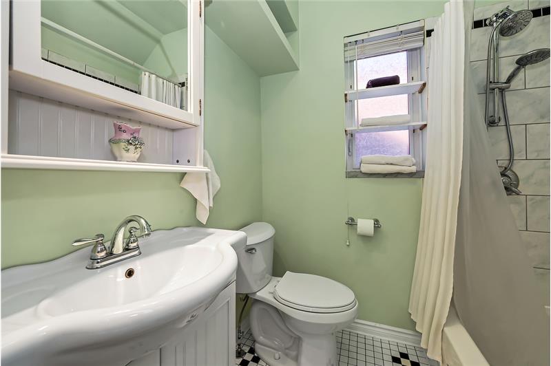 
                            Property Image 25