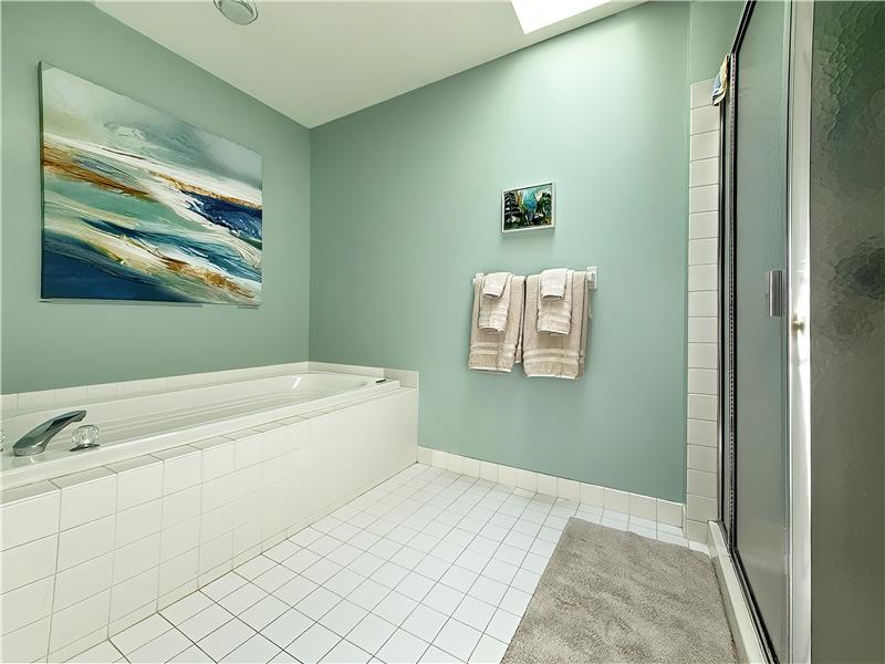 109 Jeffords - Bathroom 1