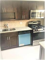 Primary listing photos for listing ID 560193