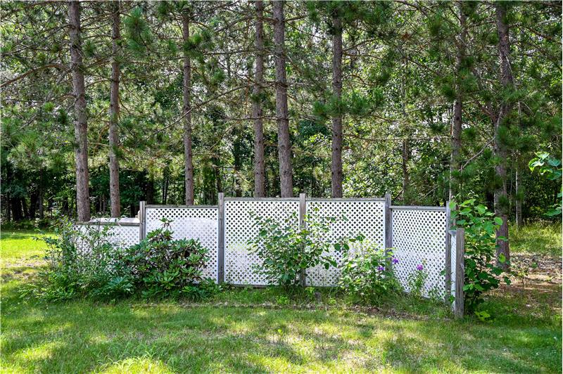 
                            Property Image 90