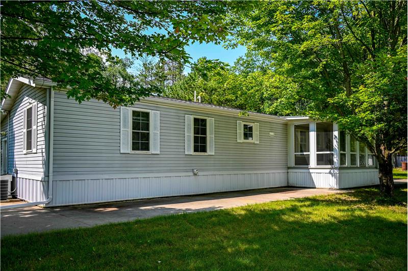 
                            Property Image 96