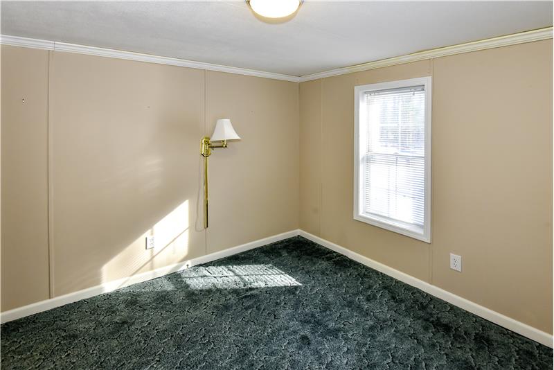 
                            Property Image 136